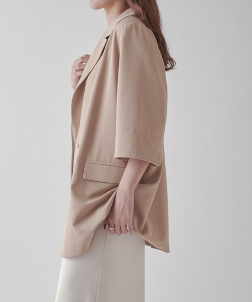 Lui's（ルイス）の「ハーフスリーブダブルジャケット（テーラードジャケット・レディース・ベージュ/チャコールグレー・FREE）」の5枚目の写真