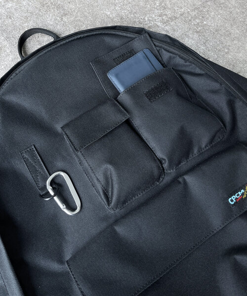 CPCM（シーピーシーエム）の「マルチポケットデイパック（バックパック/リュック・レディース・グリーン/ブラック/パープル・FREE）」の7枚目の写真