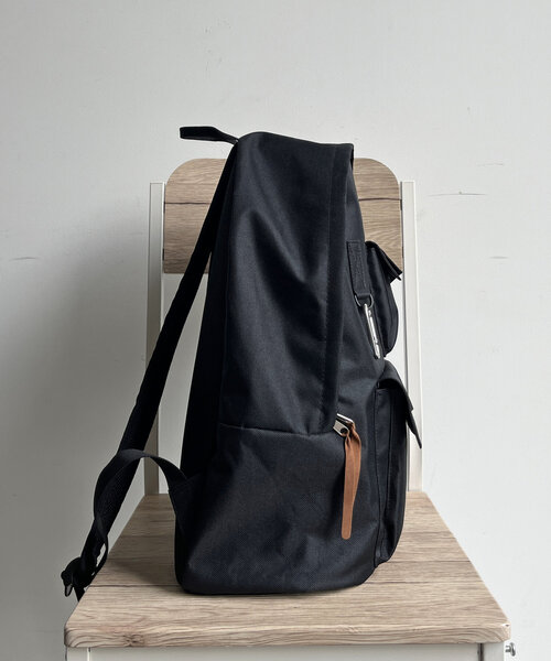 CPCM（シーピーシーエム）の「マルチポケットデイパック（バックパック/リュック・レディース・グリーン/ブラック/パープル・FREE）」の11枚目の写真