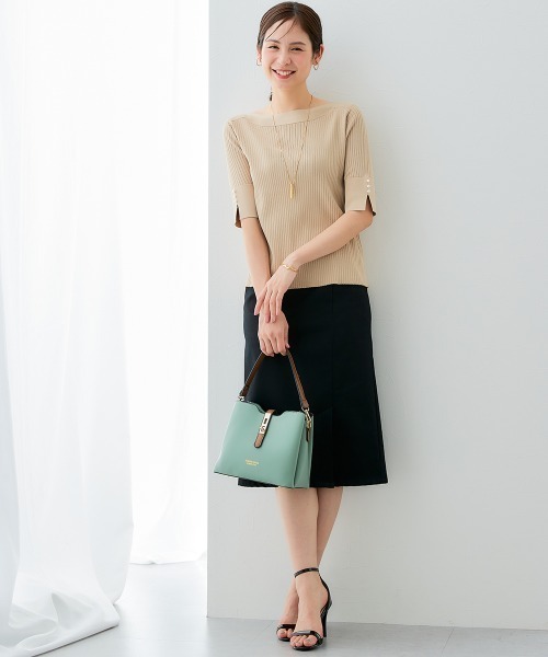 7days Life Styling(セブンデイズライフスタイリング)の「【ひんやり接触冷感】パール調スリーブポートネックリブニット(UVカット・毛玉になりにくい)<大きいサイズ有>(ニット/セーター・レディース・ブルーグレー/ブラック/杢グレー/ベージュ/ライム・S/M/L/LL/3L)」の15枚目の写真