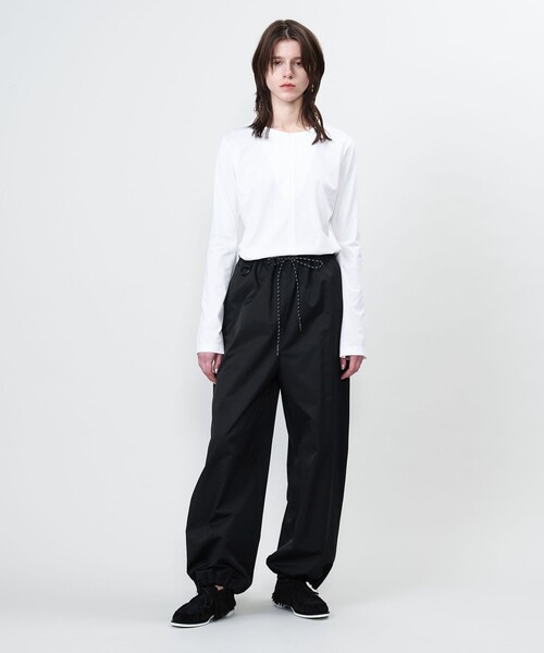 ASTRAET(アストラット)の「<ASTRAET>ツイル ジョガーパンツ(その他パンツ・レディース・ブラック/ホワイト・2/1/0)」の7枚目の写真
