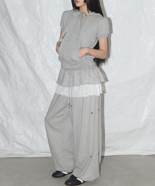 FANCY CLUB（ファンシークラブ）の「FANCY CLUB／パフスカーフフーディ（Tシャツ/カットソー・レディース・ブラック/ライトグレー・FREE）」の4枚目の写真