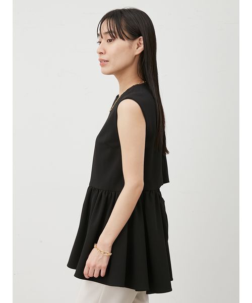 Mila Owen（ミラオーウェン）の「後あきテールヘムペプラムカットソーブラウス（Tシャツ/カットソー・レディース・アイボリー/ブラック/ライム・0/1）」の6枚目の写真