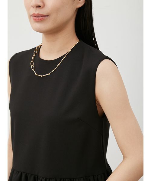 Mila Owen（ミラオーウェン）の「後あきテールヘムペプラムカットソーブラウス（Tシャツ/カットソー・レディース・アイボリー/ブラック/ライム・0/1）」の9枚目の写真