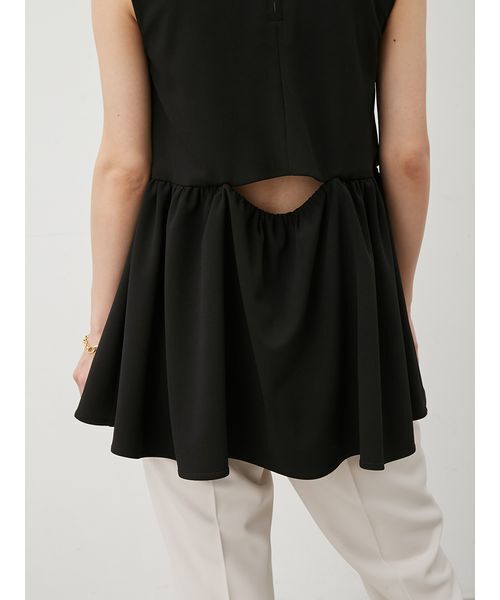 Mila Owen（ミラオーウェン）の「後あきテールヘムペプラムカットソーブラウス（Tシャツ/カットソー・レディース・アイボリー/ブラック/ライム・0/1）」の12枚目の写真