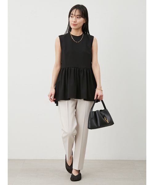 Mila Owen（ミラオーウェン）の「後あきテールヘムペプラムカットソーブラウス（Tシャツ/カットソー・レディース・アイボリー/ブラック/ライム・0/1）」の15枚目の写真