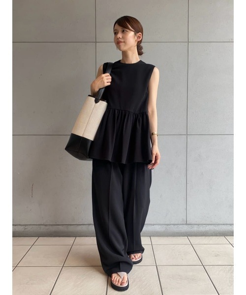 Mila Owen（ミラオーウェン）の「後あきテールヘムペプラムカットソーブラウス（Tシャツ/カットソー・レディース・アイボリー/ブラック/ライム・0/1）」の19枚目の写真