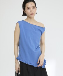 アシンメトリー フリルトップス」に該当するレディースのTシャツ