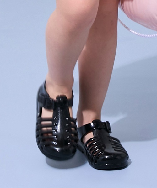 petit main（プティマイン）の「【GOODPRICE】ジェリーサンダル（サンダル・キッズ・シルバー/カラフル/ライトベージュ/アイボリー/サックスブルー/ブラック・15cm/16cm/18cm/17cm/19cm）」の2枚目の写真