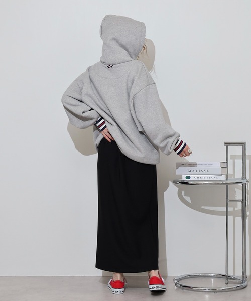 FILA HERITAGE（フィラヘリテージ）の「FILA HERITAGE SWEAT HOODIE ワンポイント刺繍 フーディー（パーカー・メンズ・グレー/ネイビー・XL/L/M）」の6枚目の写真