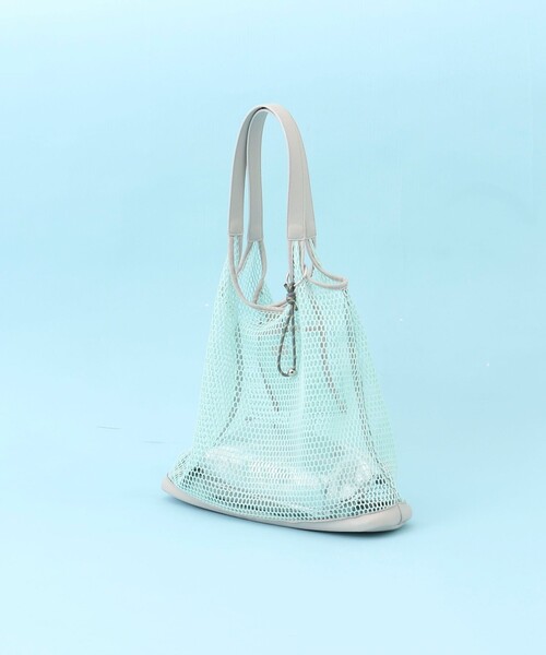 NOLLEY’S（ノーリーズ）の「メッシュトート（ポーチ・チャーム付）（ショルダーバッグ・レディース・ミント/ブラック・FREE）」の3枚目の写真