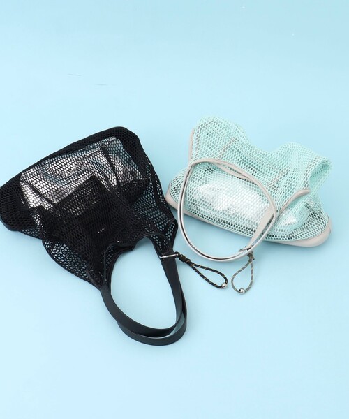 NOLLEY’S（ノーリーズ）の「メッシュトート（ポーチ・チャーム付）（ショルダーバッグ・レディース・ミント/ブラック・FREE）」の22枚目の写真