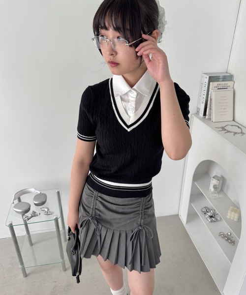 Loueme(ルエム)の「襟付きドッキングケーブルニットトップス(ニット/セーター・レディース・アイボリー/ブラック/ピンク・FREE)」の13枚目の写真