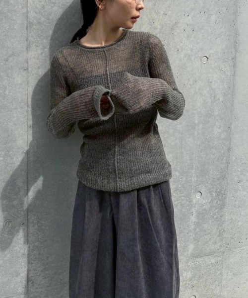 select MOCA by son（セレクトモカバイソン）の「センターラインシアーニット（ニット/セーター・レディース・アイボリー/グレー/ブラック/ブラウン・FREE）」の19枚目の写真