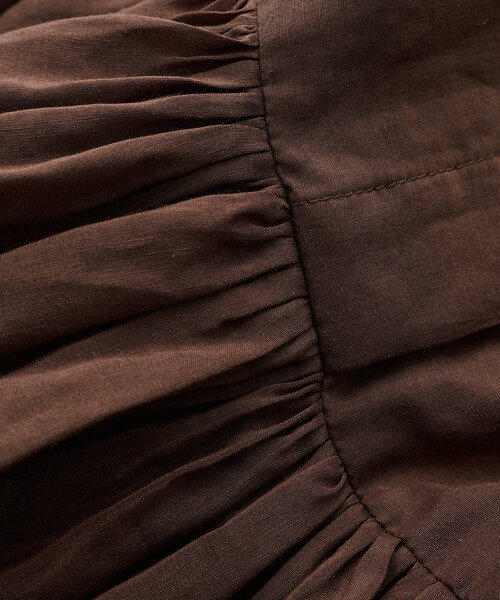 Whim Gazette（ウィムガゼット）の「シルクローンギャザーワンピース（ワンピース・レディース・ピンク/ブラウン/ピンクベージュ・36/38）」の7枚目の写真