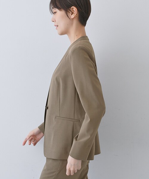 INDIVI（インディヴィ）の「【洗える／夏スーツ】ミニ千鳥柄ノーカラージャケット（ノーカラージャケット・レディース・ブラック系3/ブラウン系4/ブラウン系6/ブラック・03/05/13/15 /36/38/40）」の18枚目の写真