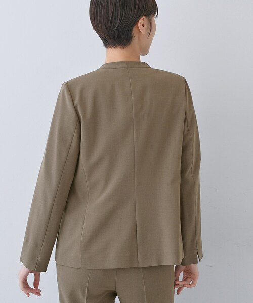 INDIVI（インディヴィ）の「【洗える／夏スーツ】ミニ千鳥柄ノーカラージャケット（ノーカラージャケット・レディース・ブラック系3/ブラウン系4/ブラウン系6/ブラック・03/05/13/15 /36/38/40）」の19枚目の写真