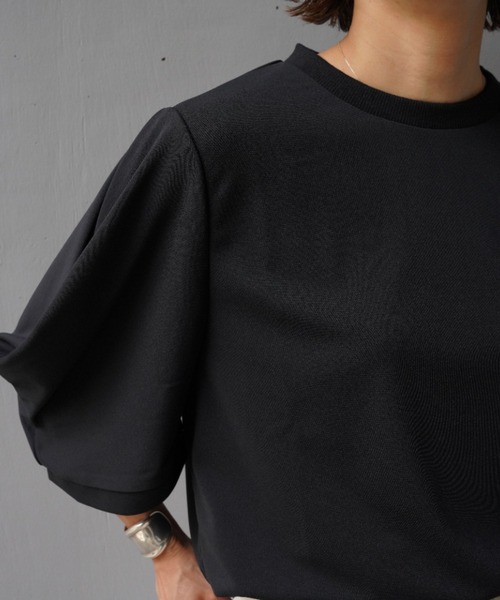 DROIT BELLO(ドロイトベロ)の「DROIT BELLO(ドロイトベロ) 袖タックドレープトップス(Tシャツ/カットソー・レディース・ブラック/アイボリー・F)」の7枚目の写真