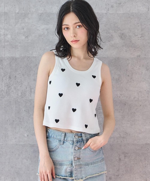 ANAP（アナップ）の「ハート 刺繍 リブ タンクトップ（タンクトップ・レディース・ブラック/ホワイト・FREE）」の2枚目の写真