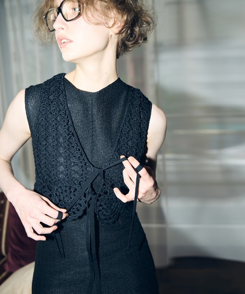 ハンドクロシェットレースベスト / Hand-Crocheted Lace Vest