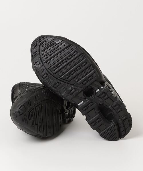 メガライド O1 / Megaride O1 / メガライド スニーカー