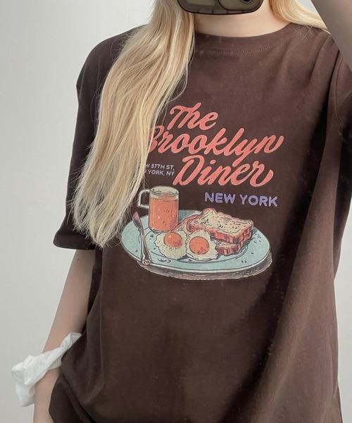 LAC-VERT(ラック・ヴェール)の「フードイラストTシャツ(Tシャツ/カットソー・レディース・ホワイト/グレー/オフホワイト/ブルー/ネイビー/イエロー/ブラウン・FREE)」の4枚目の写真