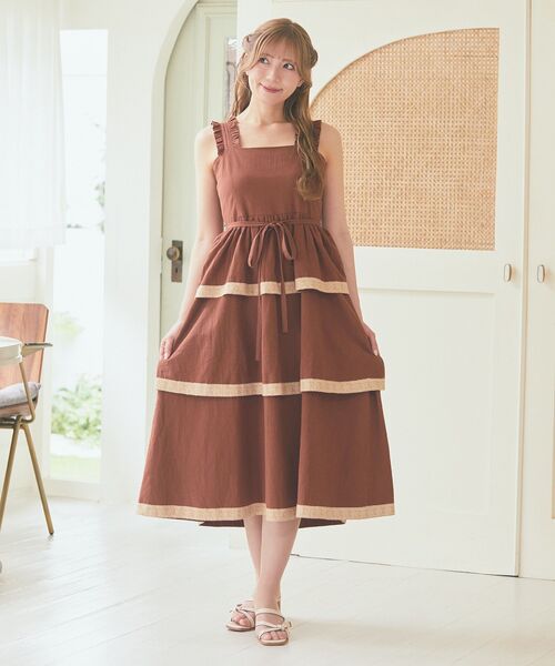 Areeam(アリーム)の「配色レースキャミワンピース(ワンピース・レディース・ブラウン/ライトピンク・FREE)」の22枚目の写真