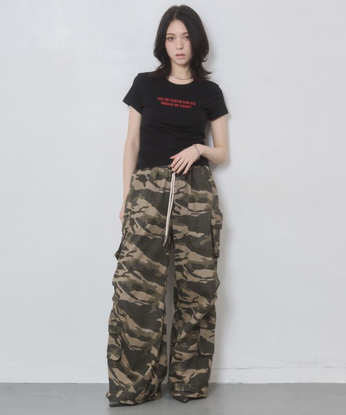 ENVYM（アンビー）の「ドライタッチプリントTシャツ（Tシャツ/カットソー・レディース・ホワイト/ピンク/レッド/ブラック・FREE）」の18枚目の写真