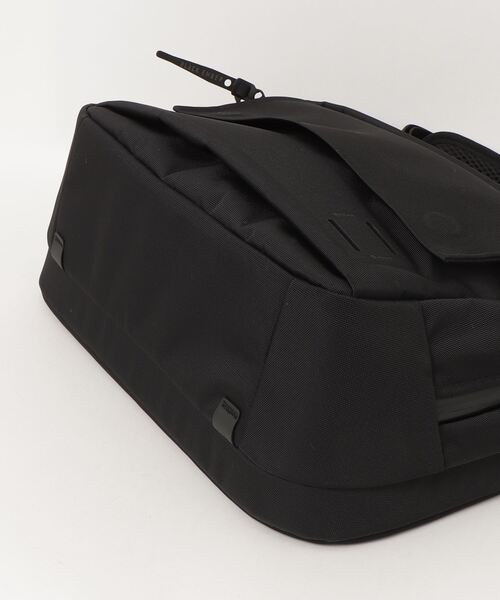 BLACK EMBER(ブラックエンバー)の「Black Ember GRIP SLING 12L ブラックエンバー スリング ショルダーバッグ(ショルダーバッグ・メンズ・ブラック・FREE)」の11枚目の写真