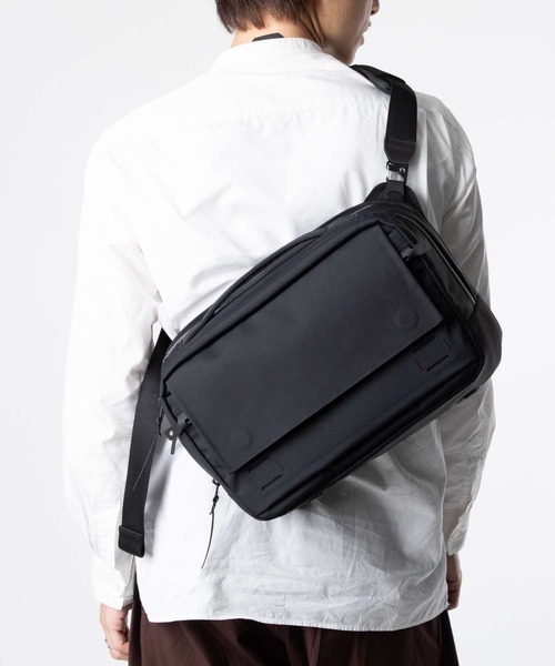 BLACK EMBER(ブラックエンバー)の「Black Ember GRIP SLING 12L ブラックエンバー スリング ショルダーバッグ(ショルダーバッグ・メンズ・ブラック・FREE)」の17枚目の写真
