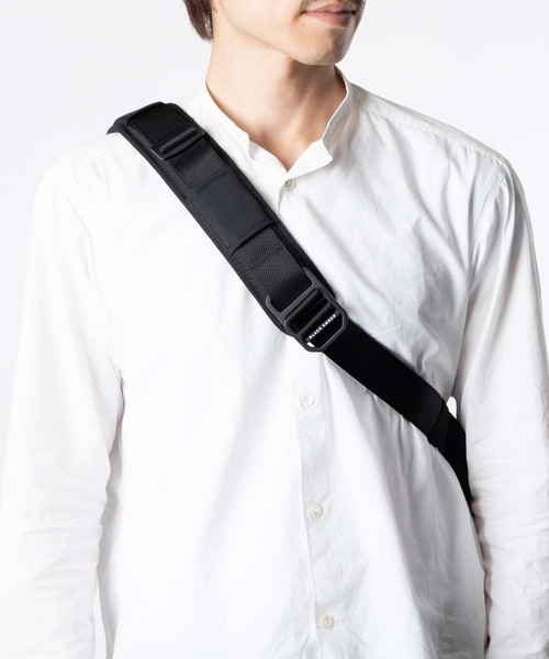 BLACK EMBER(ブラックエンバー)の「Black Ember GRIP SLING 12L ブラックエンバー スリング ショルダーバッグ(ショルダーバッグ・メンズ・ブラック・FREE)」の18枚目の写真