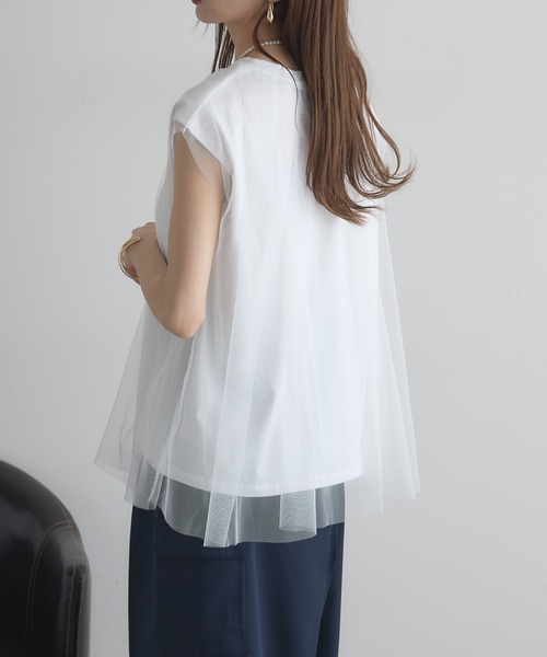 &. NOSTALGIA(アンドドットノスタルジア)の「【ZOZO限定】チュールノースリトップス(Tシャツ/カットソー・レディース・ホワイト/ブラック・M)」の8枚目の写真
