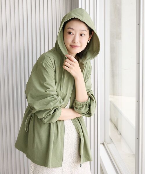 AMERICAN HOLIC（アメリカンホリック）の「【水陸両用】UVカットZIPパーカー（パーカー・レディース・ブラック/ライトカーキ・FREE）」の15枚目の写真