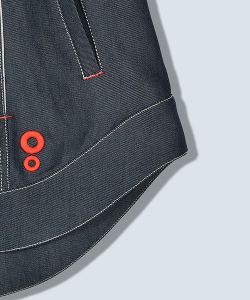 OMMO（オーエムエムオー）の「SQUARE SLEEVE JK（その他アウター・レディース・ネイビー・F）」の3枚目の写真