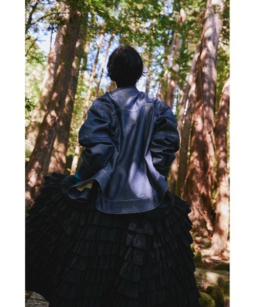 OMMO（オーエムエムオー）の「SQUARE SLEEVE JK（その他アウター・レディース・ネイビー・F）」の17枚目の写真
