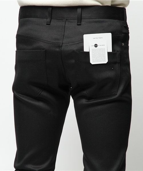 UNITED TOKYO（ユナイテッドトウキョウ）の「スーピマタイトストレートデニム（デニムパンツ・メンズ・インディゴブルー/ブラック/ホワイト・3/1/2）」の8枚目の写真