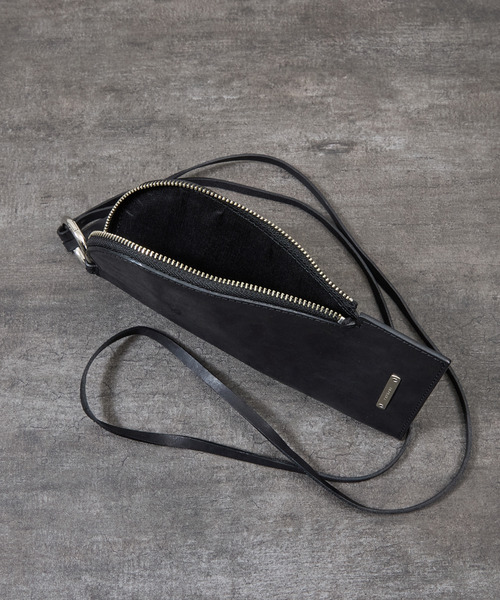PADRONE（パドローネ）の「PADRONE パドローネ / Eyewear case01 (leather strap) モストロレザー サフィアーノレザーサングラスケース メガネケース / PG9995-5010（サングラス・メンズ・ブラック系その他/ブラック・FREE）」の18枚目の写真
