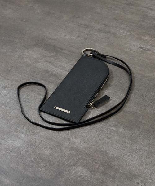 PADRONE（パドローネ）の「PADRONE パドローネ / Eyewear case01 (leather strap) モストロレザー サフィアーノレザーサングラスケース メガネケース / PG9995-5010（サングラス・メンズ・ブラック系その他/ブラック・FREE）」の20枚目の写真