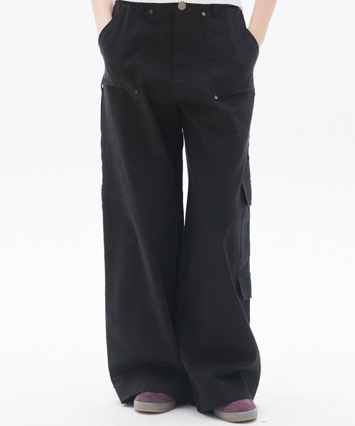 LUVISTRUE(ラヴイズトゥルー)の「PY CARGO PANTS(カーゴパンツ・レディース・ブラック/アイボリー・MEDIUM/SMALL)」の2枚目の写真