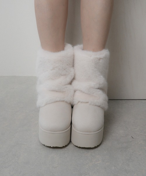 LIPSERVICE（リップサービス）の「2wayカバームートンブーツ（ブーツ・レディース・ブラック/アイボリー・L/M/S）」の6枚目の写真