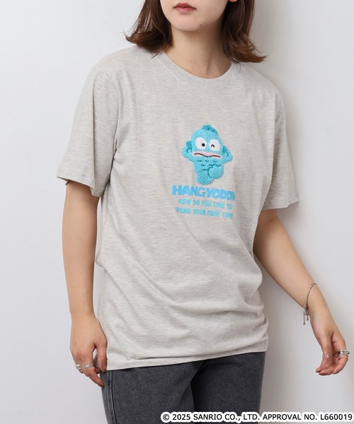 sanrio(サンリオ)の「ハンギョドン サガラ刺繍天竺半袖Tシャツ(Tシャツ/カットソー・メンズ・オートミール/ネイビー/ライトカーキ/チャコール/ピンクベージュ/ブルーグレー/ネイビー系/杢グレー・M/L/LL)」の22枚目の写真