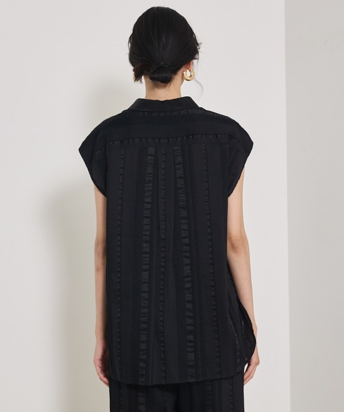 qualite（カリテ）の「【セットアップ対応】キュプラストライプスキッパーシャツ/夏服/晩夏（シャツ/ブラウス・レディース・ブラック/ベージュ・フリー）」の8枚目の写真