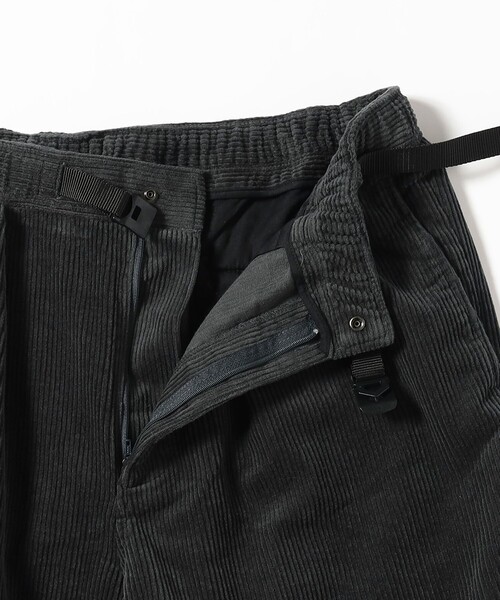 BEAMS(ビームス)の「ワイドテーパード ウェービング コーデュロイパンツ(その他パンツ・メンズ・チャコールグレー/ライトブラウン/ホワイト系その他・XL/L/M/S)」の6枚目の写真
