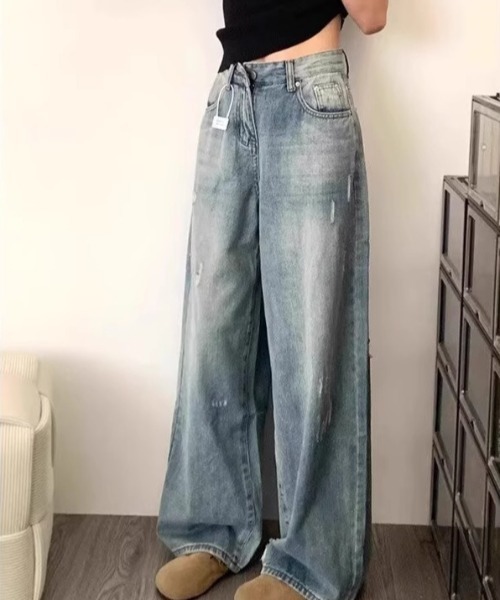 REBALANCE（リバランス）の「ワイドデニムパンツ（デニムパンツ・レディース・A・MEDIUM/LARGE/X-LARGE）」の4枚目の写真