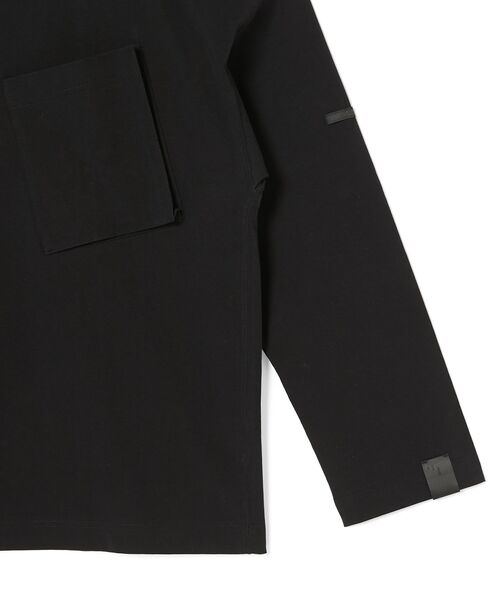 LONGSLEEVE T-SHIRT