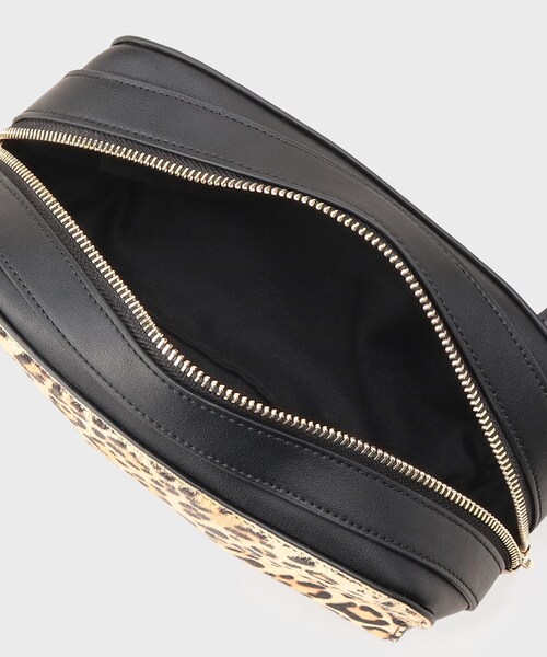 INDIVI（インディヴィ）の「アニマルハラコ ボストンショルダー（ショルダーバッグ・レディース・ホワイト系1/ベージュ系・00）」の11枚目の写真