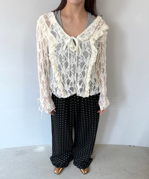 SANSeLF(サンセルフ)の「【SANSeLF】 レースフリルトップス シースルーリボンディテール Vネック saw25a028(その他トップス・レディース・ホワイト/ブラック・FREE)」の12枚目の写真