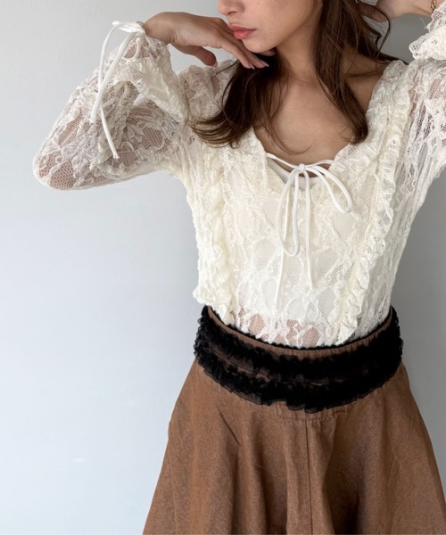 SANSeLF(サンセルフ)の「【SANSeLF】 レースフリルトップス シースルーリボンディテール Vネック saw25a028(その他トップス・レディース・ホワイト/ブラック・FREE)」の16枚目の写真