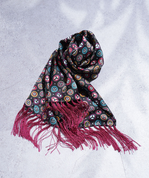 ZIP FIVE（ジップファイブ）の「老舗英国ブランド TOOTAL 100% ピュアシルクスカーフ（バンダナ/スカーフ・メンズ・スカイブルー/ピンク/グリーン/その他/マルチ/マスタード/レッド系/レッド系1/レッド系3/レッド系4/オレンジ系/ブラック系4/ブラウン系/ブルー系/ブルー系1/ブルー系2/パープル系/ナチュラル/アクア/イエロー系その他2/ブラック系1/ブラック系2/ブラック系3/ホワイト系・FREE）」の5枚目の写真