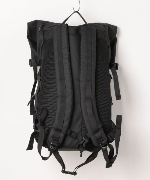 ELLIKER(エリカー)の「【ELLIKER】BUCKDEN 35L(バックパック/リュック・メンズ・ブラック・FREE)」の8枚目の写真